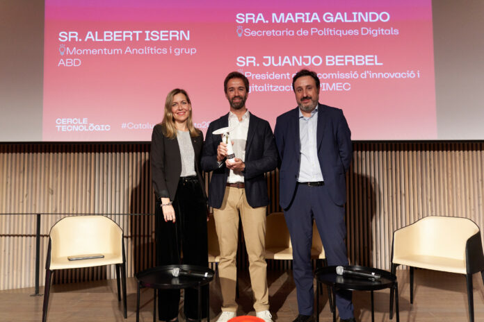 ATENEA - Premi Catalunya Impacte 2024: Maria Galindo, Secretària de Polítiques Digitals; Albert Isern, CEO de MOMENTUM Analytics, Juanjo Berbel President innovació PIMEC